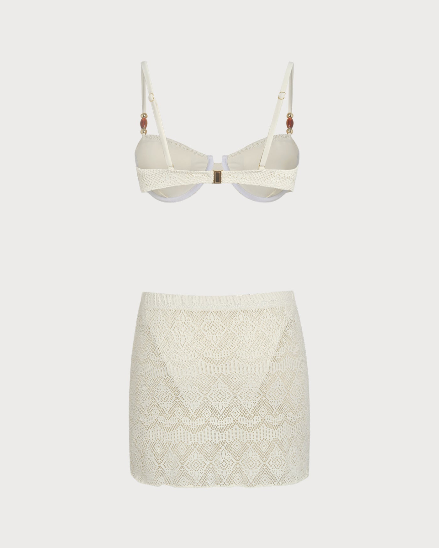 Beyaz Dokulu Balenli Three-Piece Takım