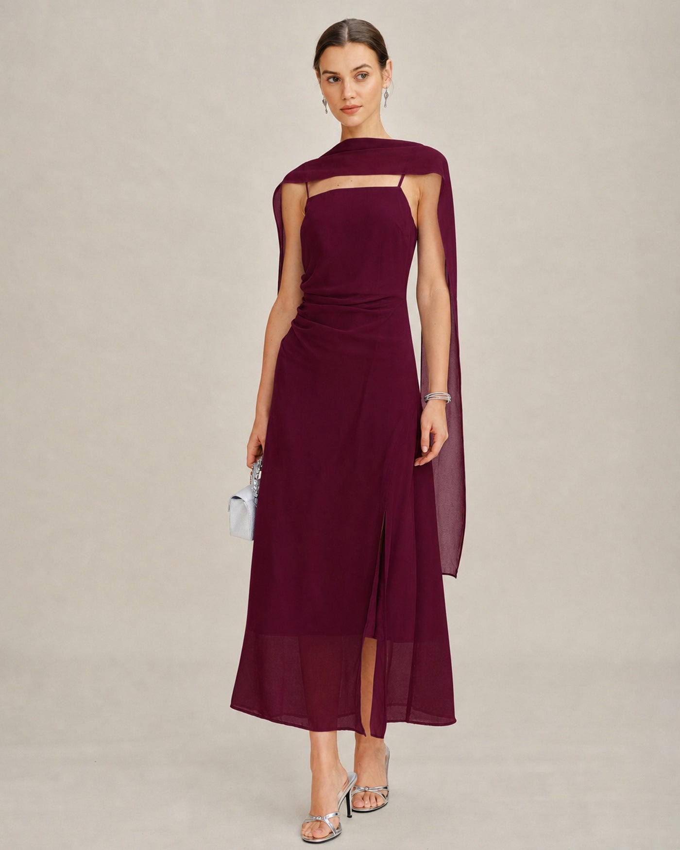 Şarap Kırmızısı Dökümlü Yaka Bağlamalı Şifon Maxi Elbise