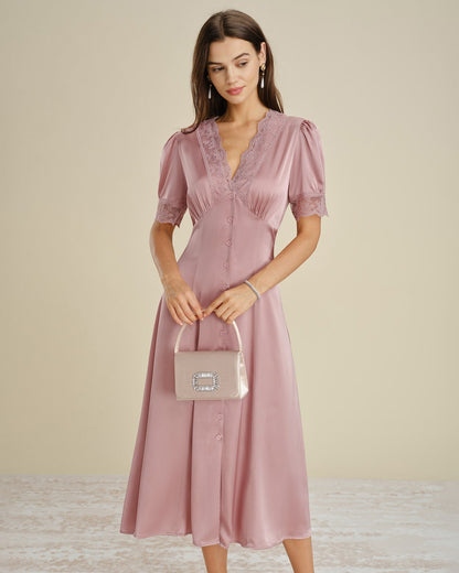 Pembe Dantelli Geçişli Saten Midi Elbise