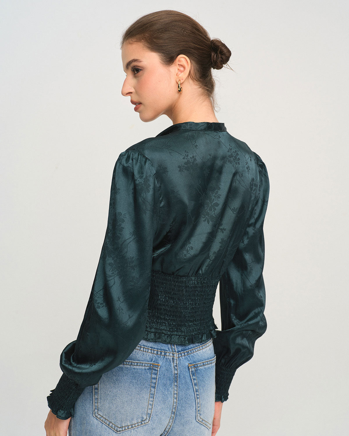Yeşil Jakarlı Bağlamalı Neck Bluz